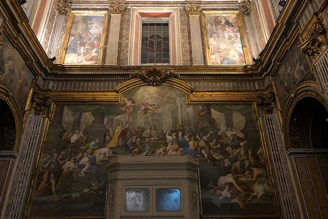 Interactive audio guide for the historic center of Naples - Stop 3: Sant’ Anna dei Lombardi and the Vasari Sacristy