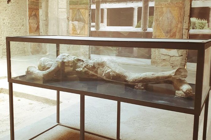 Late Afternoon Best time to visit Pompei on a private tour - Who should book this late-afternoon Pompeii tour?