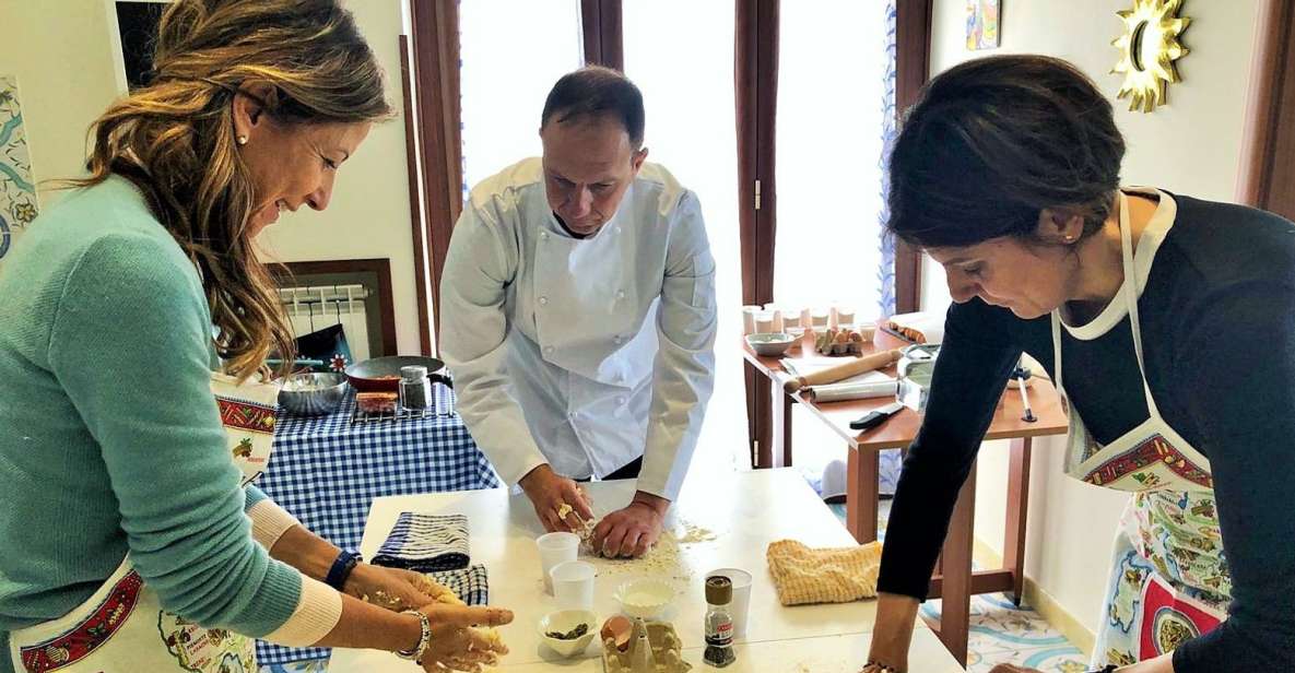 Make Neapolitan Pizza With A View Of Naples Like No Other - Your 3-hour rhythm: dough, sauce, toppings, and baking