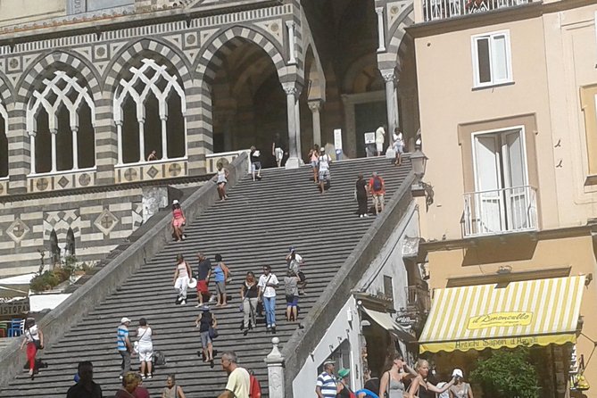 Minivan Tour | Amalfi Ravello and Pompeii with driver - Why this Naples-to-Amalfi-to-Pompeii minivan day makes sense