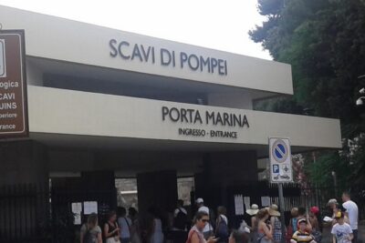 Minivan Tour | Positano Sorrento and Pompeii whit local driver - The Sorrento Stop: Gardens, Lemon Groves, and Food Time