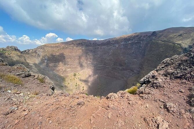 Mount Vesuvius and Pompeii private tour - Pompeii Archaeological Park: choosing Pompeii or Herculaneum