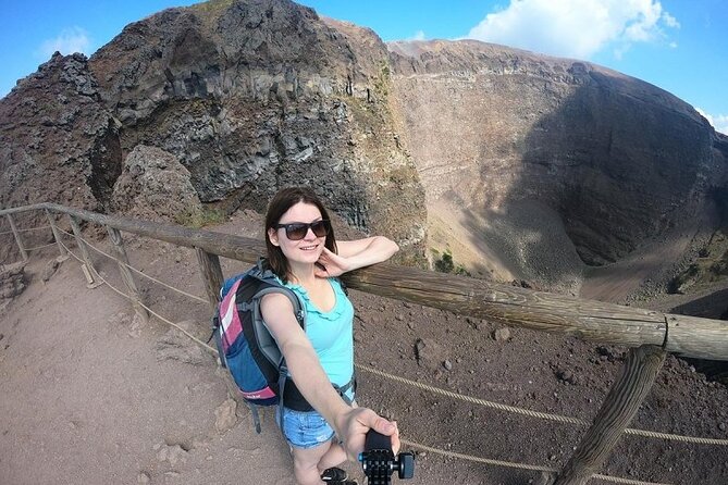 Mount Vesuvius and Pompeii private tour - The drive between Naples, Vesuvius, and the ruins