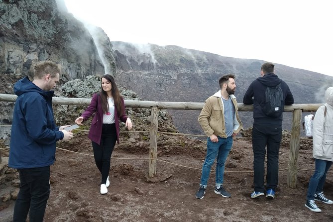 Mt Vesuvius Half-Day Trip from Naples - The Pizza Stop: Worth It for Fuel, Not for Michelin Dreams