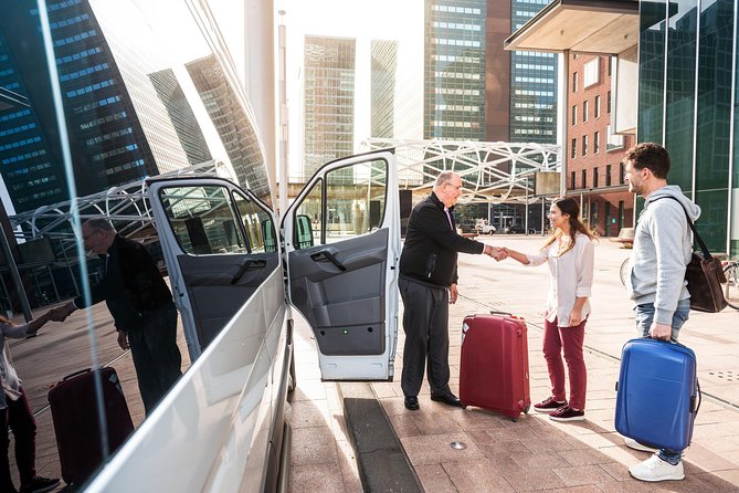 Naples Airport private departure transfer (Naples Hotels to Naples Airport) - Who should book this Naples airport departure transfer