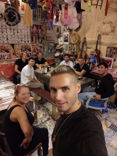 Naples: Authentic Family Home Lunch with Music Show & Spanish Quarters Tour - The Spanish Quarters walk: former red light district stories and real context