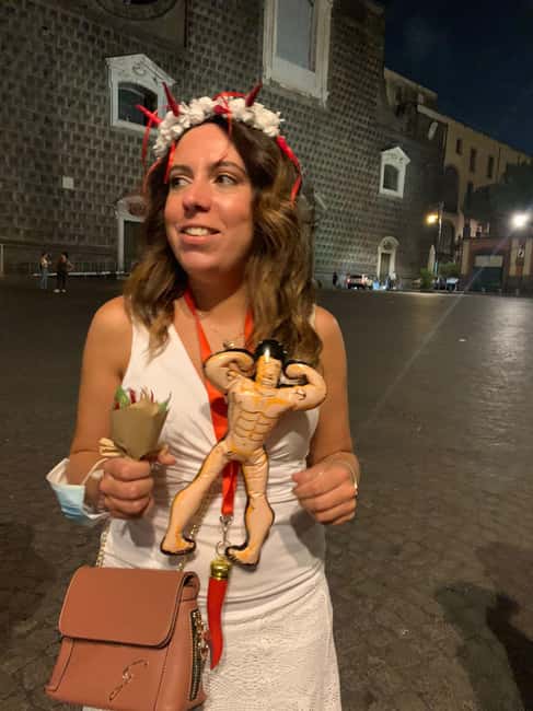 Naples: Bachelorette Party with Insolitaguida - Where It Starts at Piazza del Gesù Nuovo