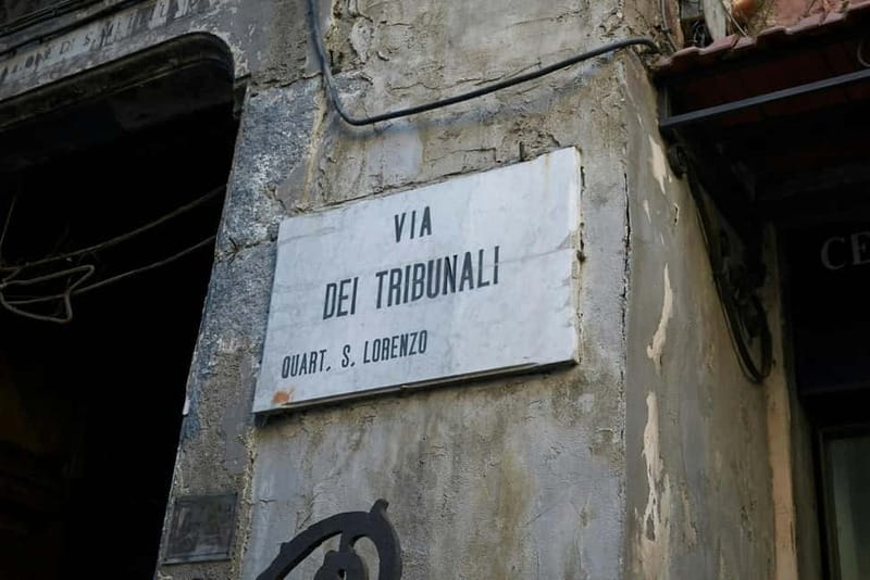 Naples behind the scene walking guided tour - Price and what $28 buys you in 2.5 hours