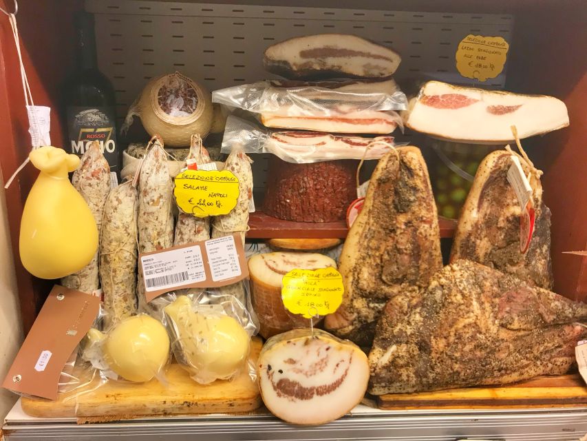 Naples by Night: Food and Wine Walking Tour with Local Guide - Pizza Margherita and Pizza Fritta: Why This Tour Has Two Pizza Stops