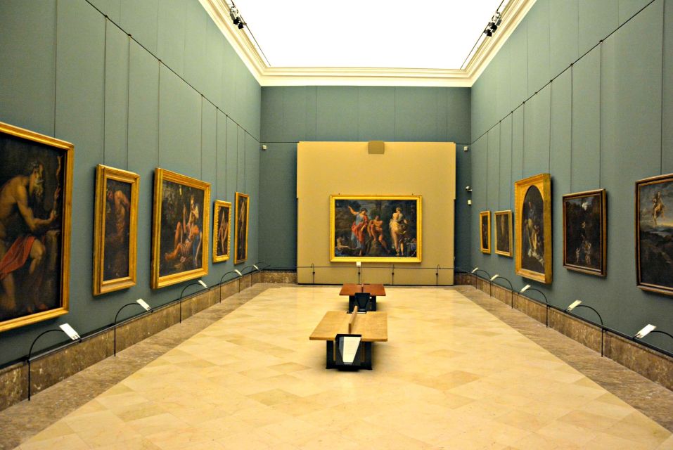 Naples: Capodimonte Museum small group tour - Language and accessibility: know this before you go