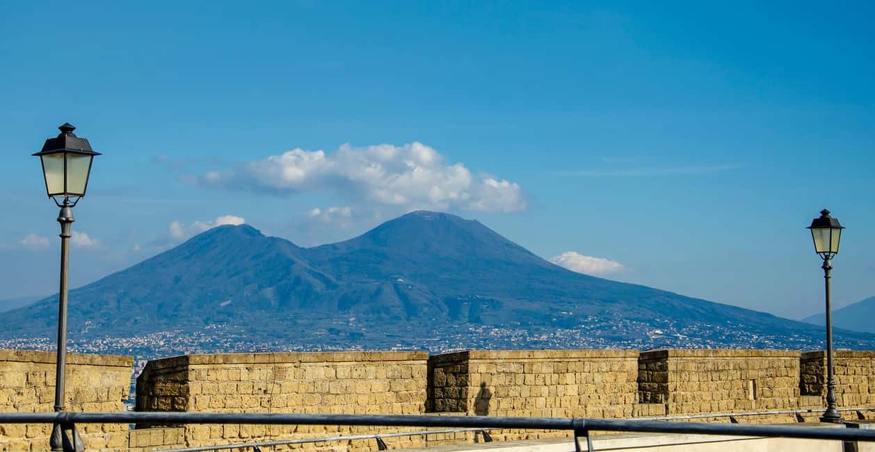 Naples: Castel Sant'Elmo Entry Ticket with Audio Guide - Castel Sant’Elmo from the inside: what makes this fortress special