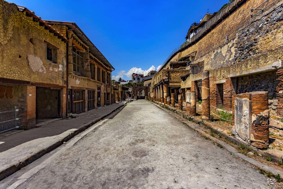 Naples: City Pass with guided tours, Pompeii & Underground - Museums and Church Stops: How to Make Naples Museum Time Actually Work