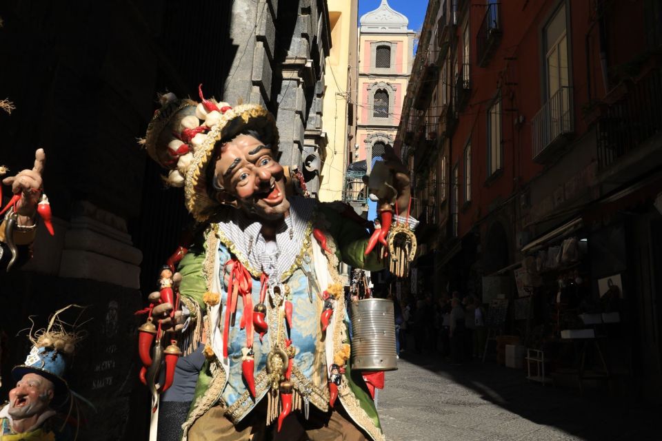 Naples: Culture & Street Food with a Local Guide - Piazza del Gesù Nuovo and Teatro San Carlo: beauty with a purpose
