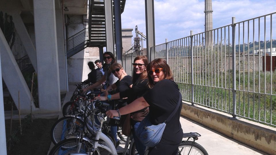 Naples: Electric Bike Tour of Pausilypon Archaeological Park - From Spaccanapoli to the sea: why this ride works