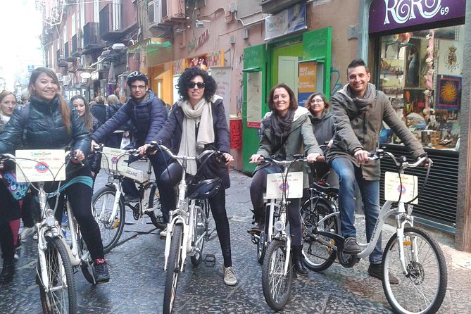 Naples electric bike tour Partenope - Meet-up at Via Domenico Capitelli and the start rhythm