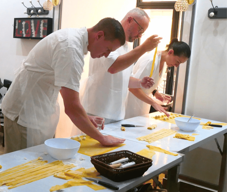 Naples: Hands-On Pasta Class Making Gnocchi & Tagliatelle - Key things to know before you go