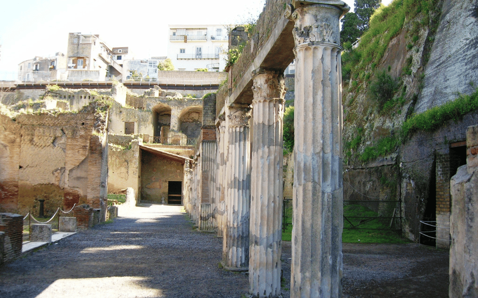 Naples: Herculaneum Entry Ticket with Digital Audio Guide - Getting In Fast at Corso Resina (Don’t Lose Time to the Wrong Turn)