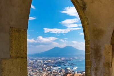 Naples Historical Private Tour - Ride + commentary: how the tour actually moves through the city
