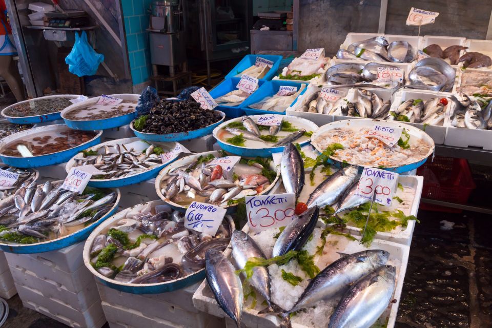 Naples: Markets and Cooking Class at Local's Home - The tastings: wine with what you cooked, not wine as a distraction