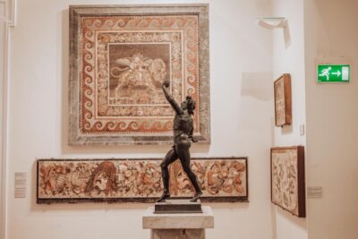 Naples: National Archaeological Museum of Naples Guided Tour - How a 2-hour guided route works in a museum this size