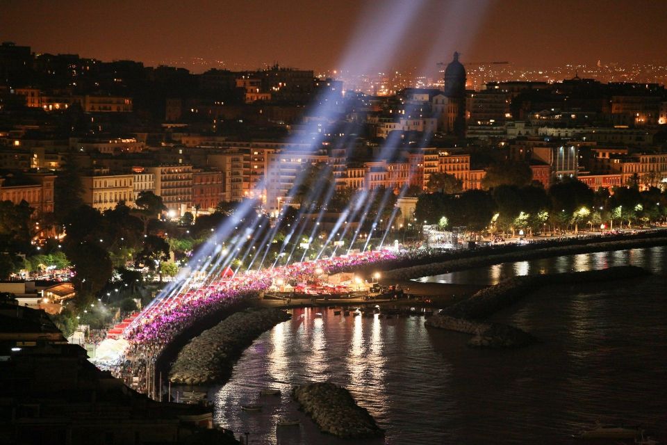Naples: Night Driving Tour with Local Pizza Dinner - Plebiscito Square and Royal Naples: the best walking window