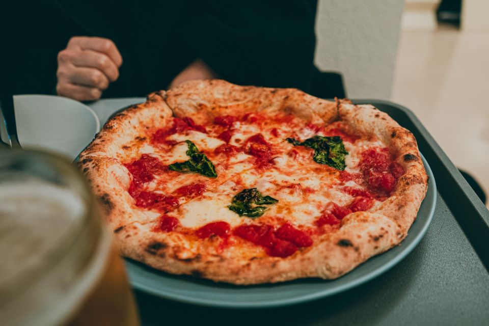 Naples: Pizza and Beyond Food Tour - Key highlights at a glance