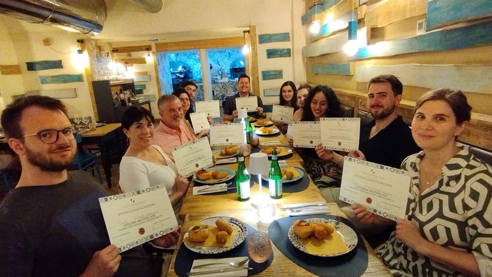 Naples: Pizza Making Class with Neapolitan Chef and drink - Key Points That Matter Before You Go