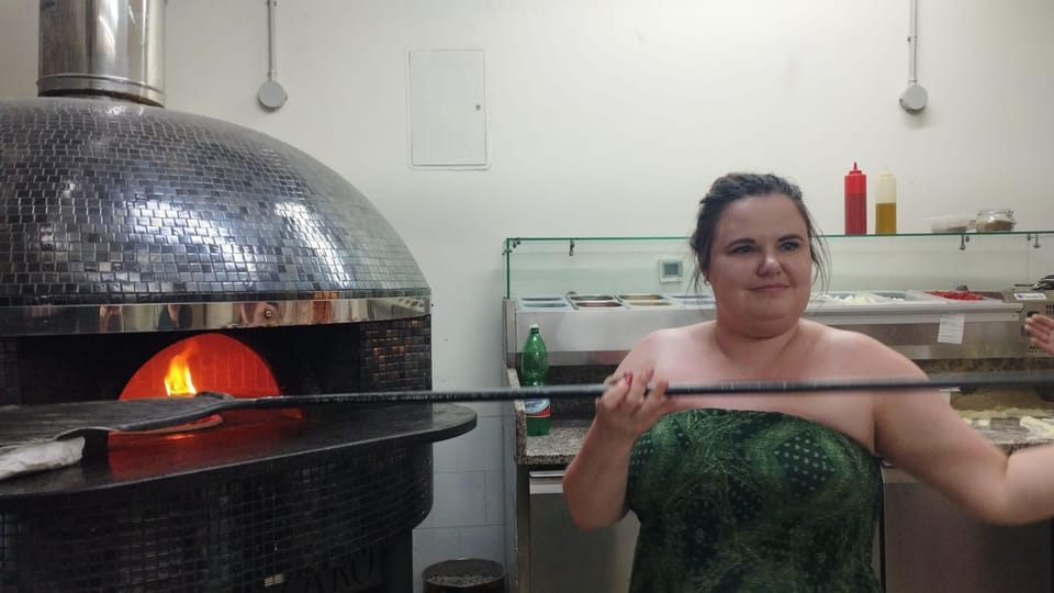 Naples: Pizza Making Class with Neapolitan Chef and drink - Antipasti and Drinks: A Real Break While You Work