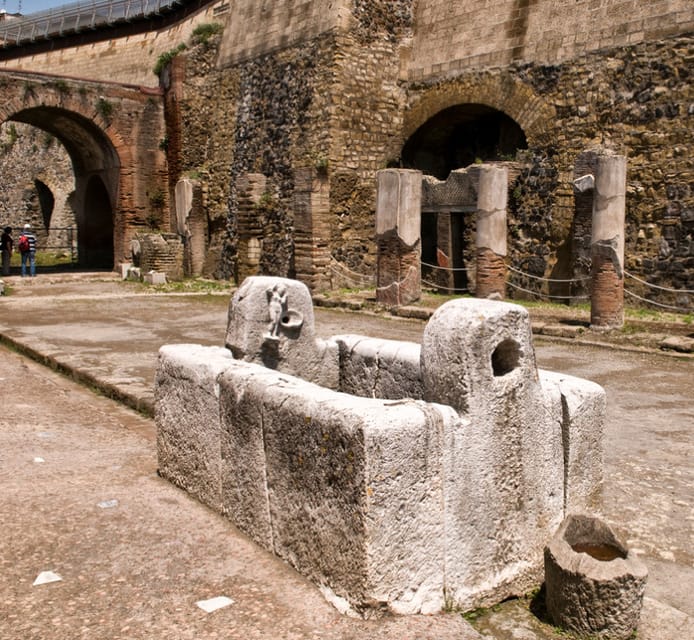 Naples: Pompeii and Herculaneum Private Walking Tour - Should you book this private tour?