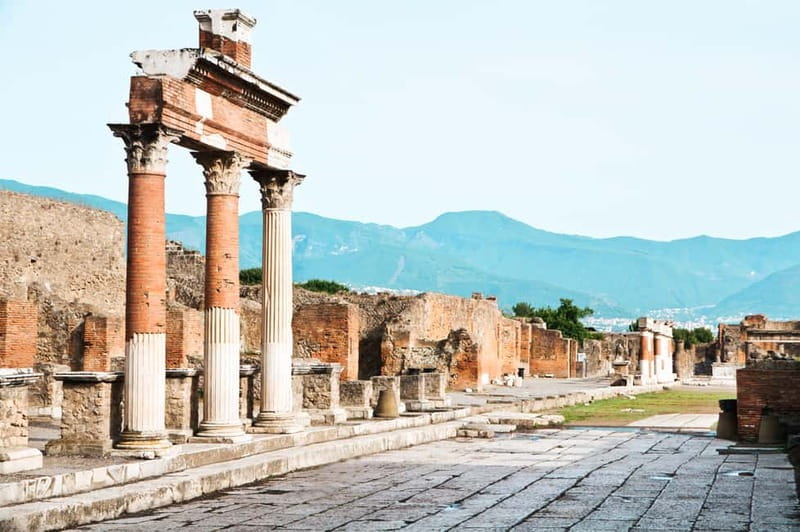 Naples: Pompeii and Vesuvius Day Trip - Naples to Vesuvius: Comfort-First Pickup and National Park Drive