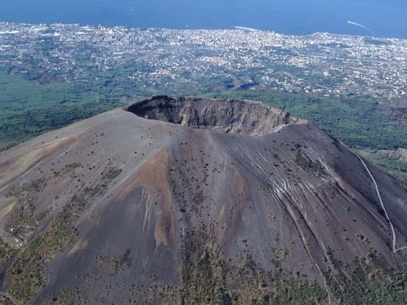 Naples: Pompeii and Vesuvius Skip-the-Line Day Trip - From Naples to Vesuvius: How the Coach Ride Sets You Up