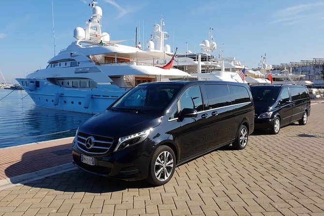 Naples: Pompeii, Herculaneum, and Vesuvius Tour by Minivan - The minivan comfort factor: why small groups beat big bus chaos