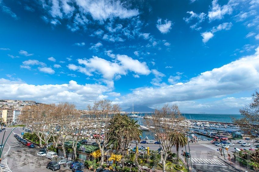 Naples: Private Tour by Classic Fiat 500 or Fiat 600 - Posillipo Hill and Parco Virgiliano: the Naples Postcard Finish