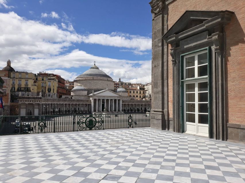Naples: Royal Palace and Spanish Quarter Private Tour - Royal Theatre of Saint Charles: elegant furnishings with a real purpose