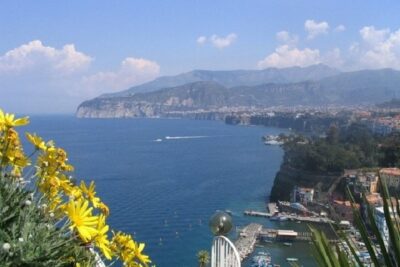 Naples Shore Excursion: Private Tour to Sorrento, Positano, and Amalfi - The chauffeur-driven ride: comfort, timing, and what to pack mentally