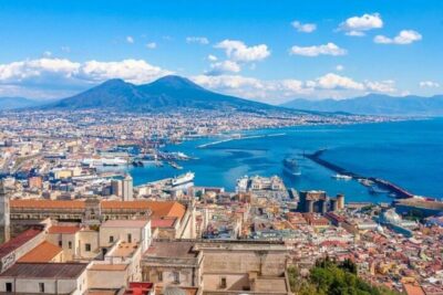 Naples : Spanish Quarter & Maradona Street Art Tour - Where you start and why Piazza del Plebiscito matters