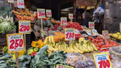 Naples: Street Art, Wine and Food Tasting Walking Tour - Dei Vergini Market in the morning: what to expect and what you learn from it