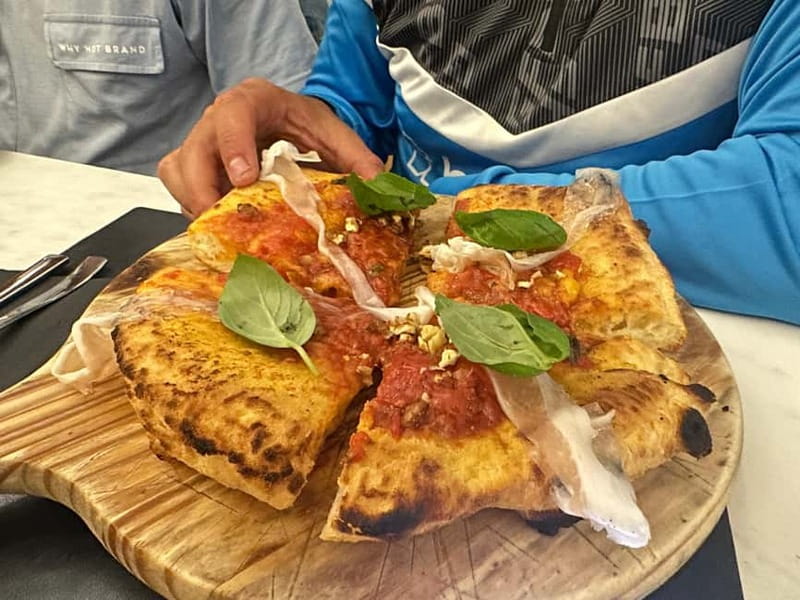 Naples: Street Food and Guided Sightseeing Walking Tour - Through Naples’ Old Center: Via dei Tribunali and the big squares