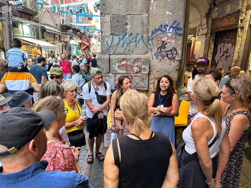 Naples: Street Food and Guided Sightseeing Walking Tour - Quick prep tips for a smooth 2.5-hour food day