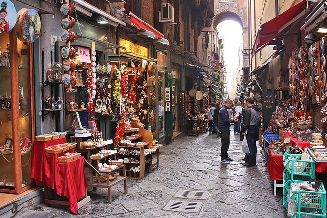 Naples Street Food Experience with local guide - Small Group Tour - The Big Idea: Street Food That Isn’t Separated from the City