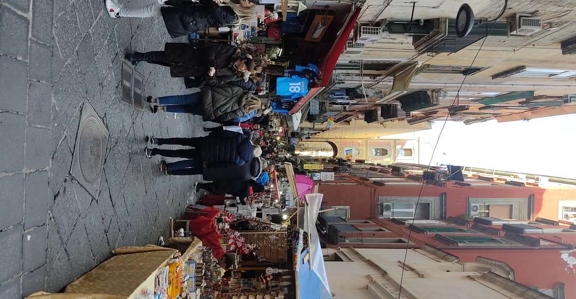 Naples: the magic of Christmas and Nativity scenes - Museodivino and the SAME collection: the tiniest presepi lesson