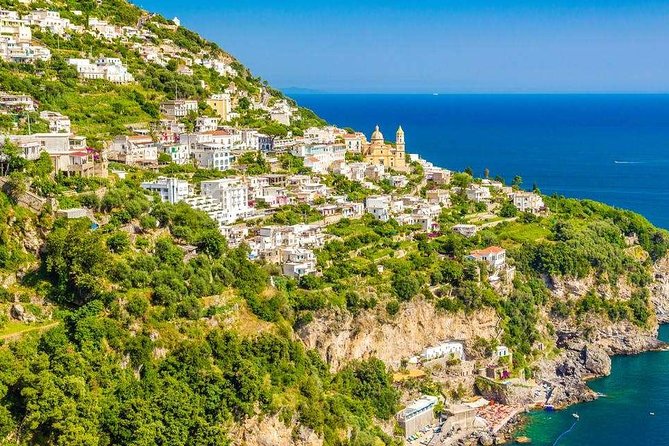 Naples to Praiano/Amalfi transfer via 2h in Pompei (or viceversa) - Car comfort that actually matters on the Amalfi coast road