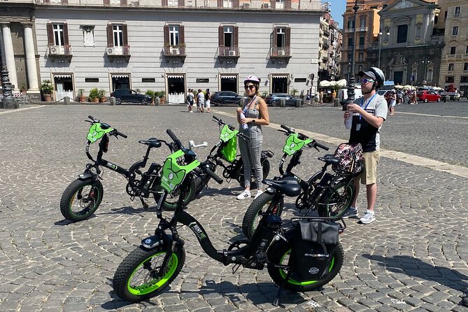 Naples tour by E-BIKE - Why a Naples e-bike tour beats sightseeing on foot