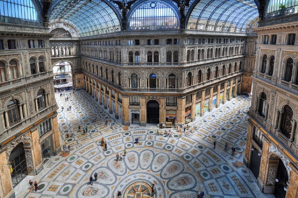 Naples: walk through the city's alleys with local guide - Quartieri Spagnoli: A Neighborhood Stop With Everyday-Naples Clues