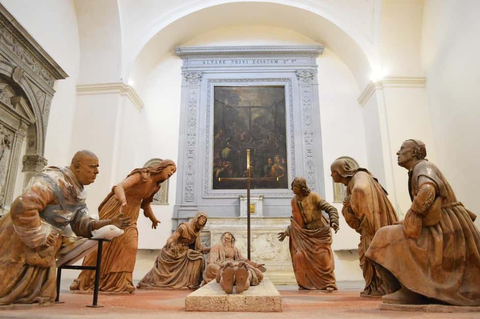 Napoli: Entrance Tickets to Sant'Anna dei Lombardi Complex - The lamentation over the dead Christ by Guido Mazzoni