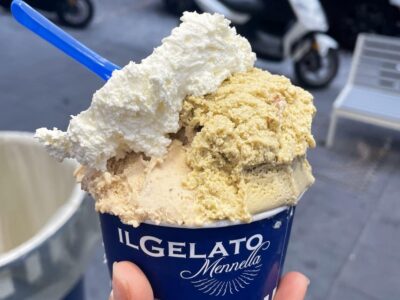 No Diet Club - Unique Food Tour in Napoli with many Tastings - Quartieri Spagnoli and the Spanish Quarter approach