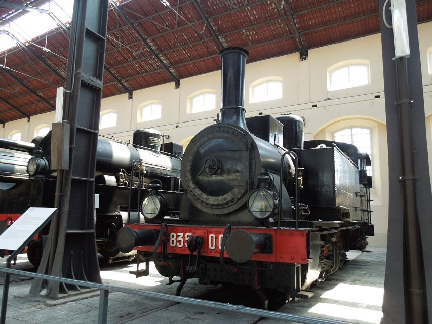 Pietrarsa Railway Museum Guided Tour & Transfer - The Guided Tour at the Museum: How the Layout Helps You Learn