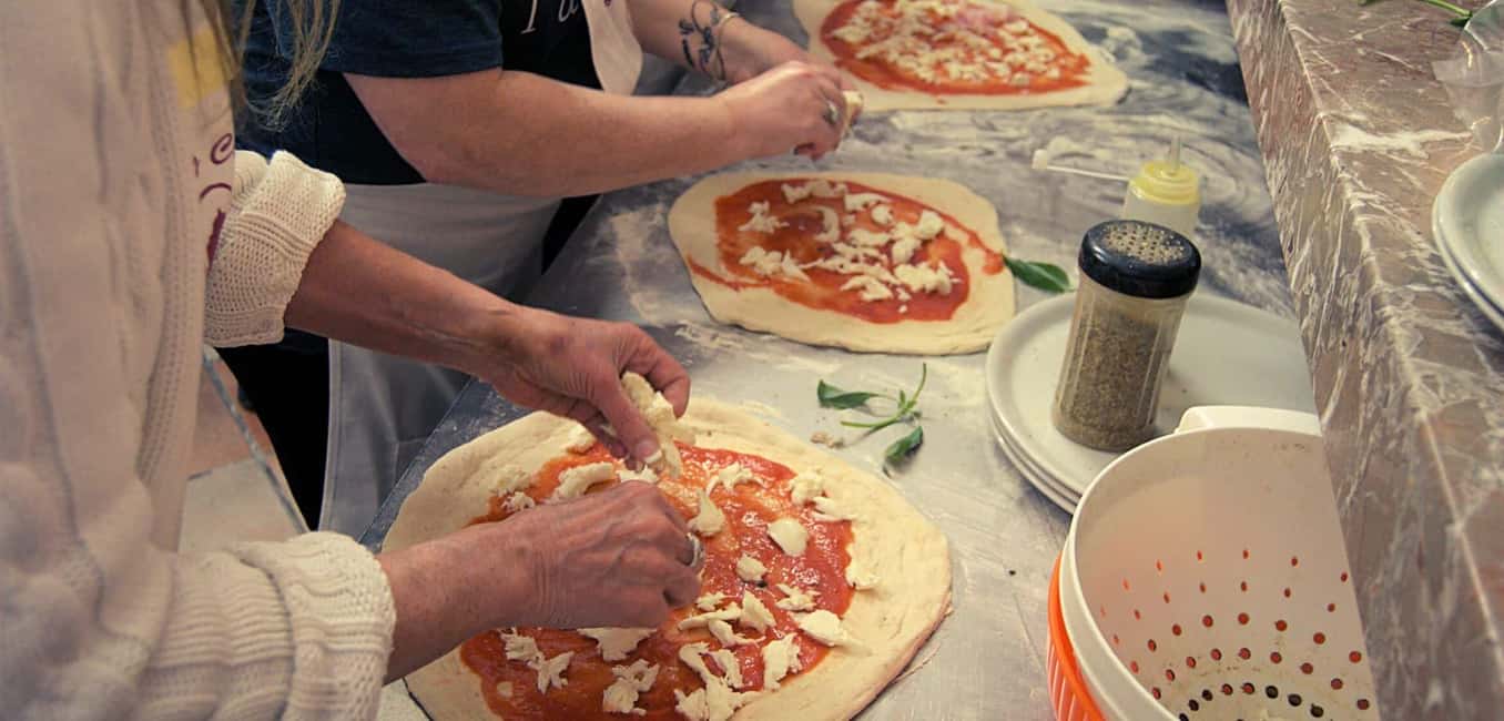 Pizza lesson - Who should book, and who should skip