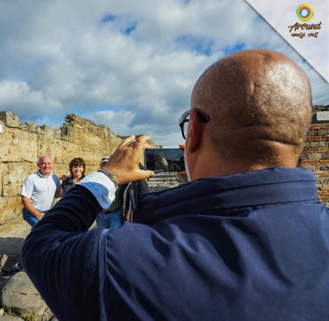 Pompei: Private tour of Pompei and Vesuvius from Sorrento - The van ride up: switching from Roman city to volcanic reality