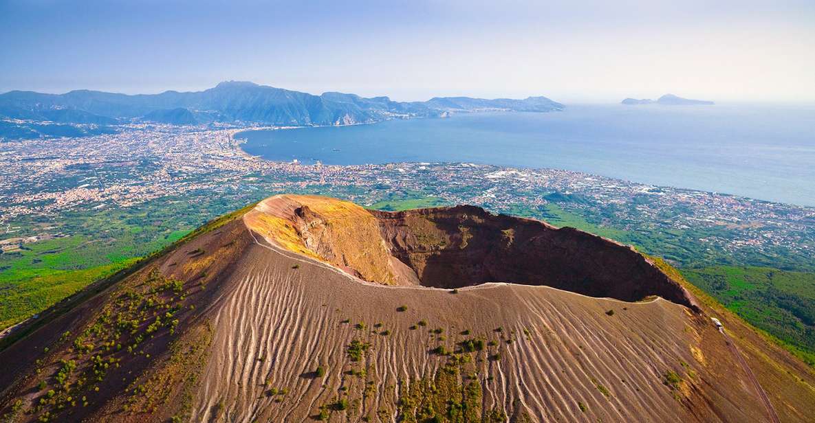 Pompei: Vesuvius and Herculaneum Tour - From Via Roma, 32 to Vesuvius: the minibus start that keeps stress low